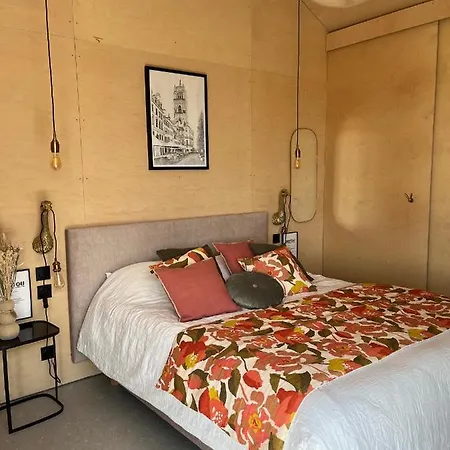 Les Parentheses Holiday home